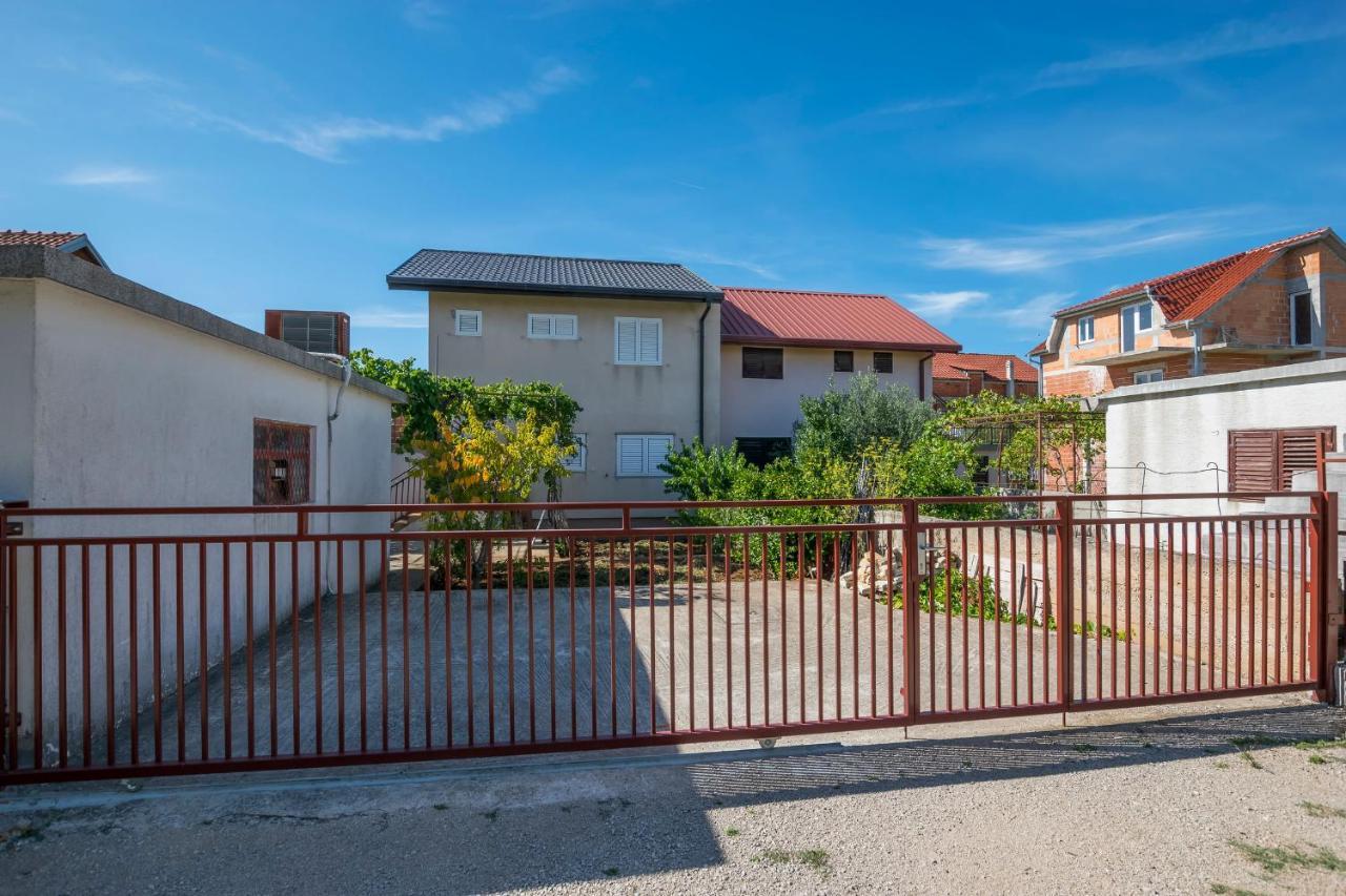 Apartments Andrija بيروفاتش المظهر الخارجي الصورة